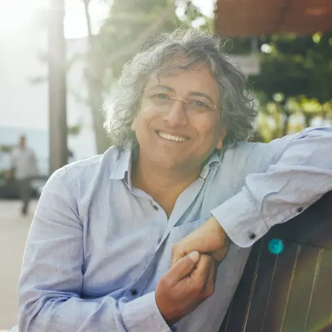 Portrait Sanjeev Bhanot